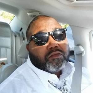 Meet your Posher, Adrian